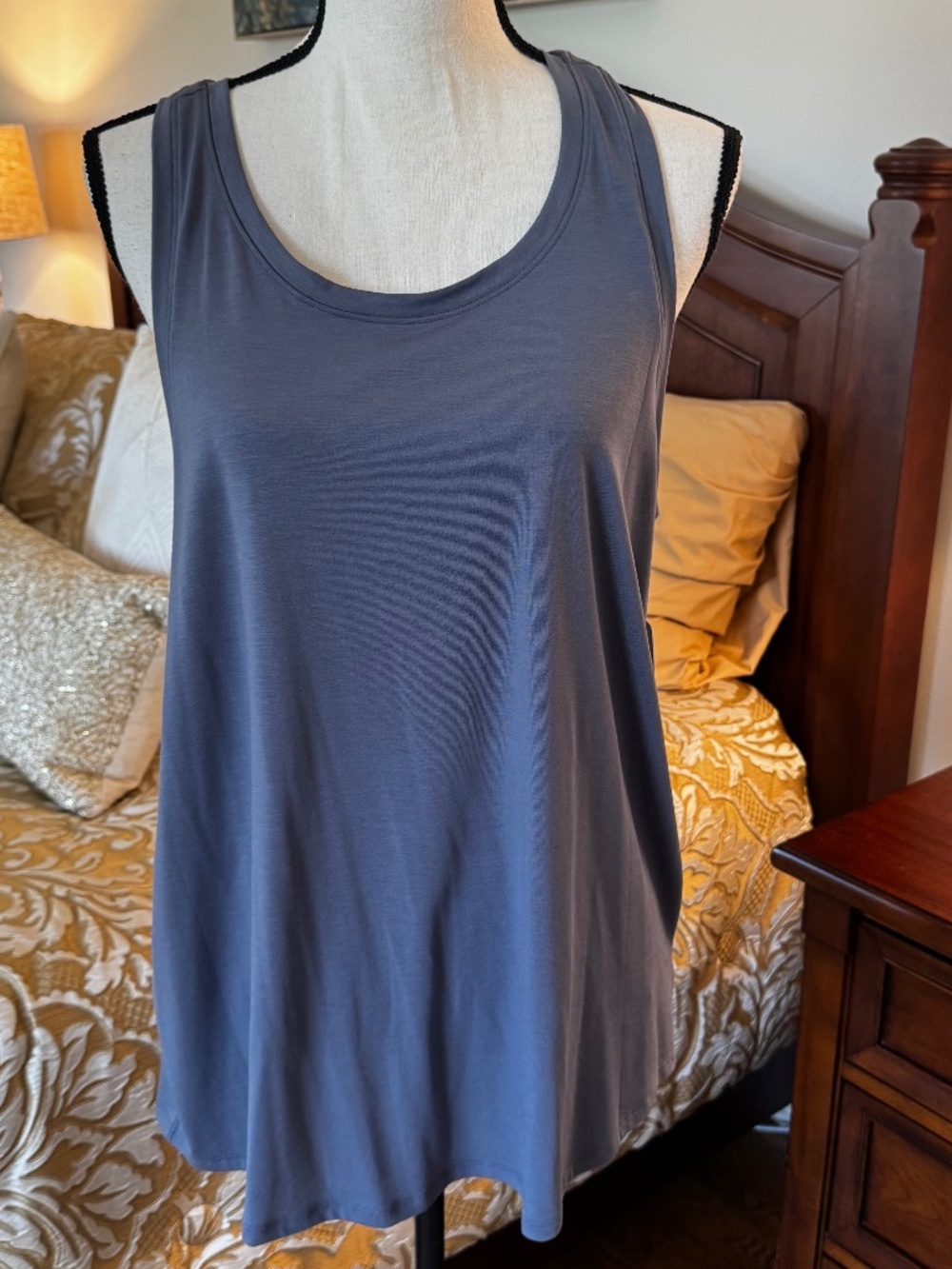 Athleta Move With Ease Tank - Dark Gray  - Size Large - NWT